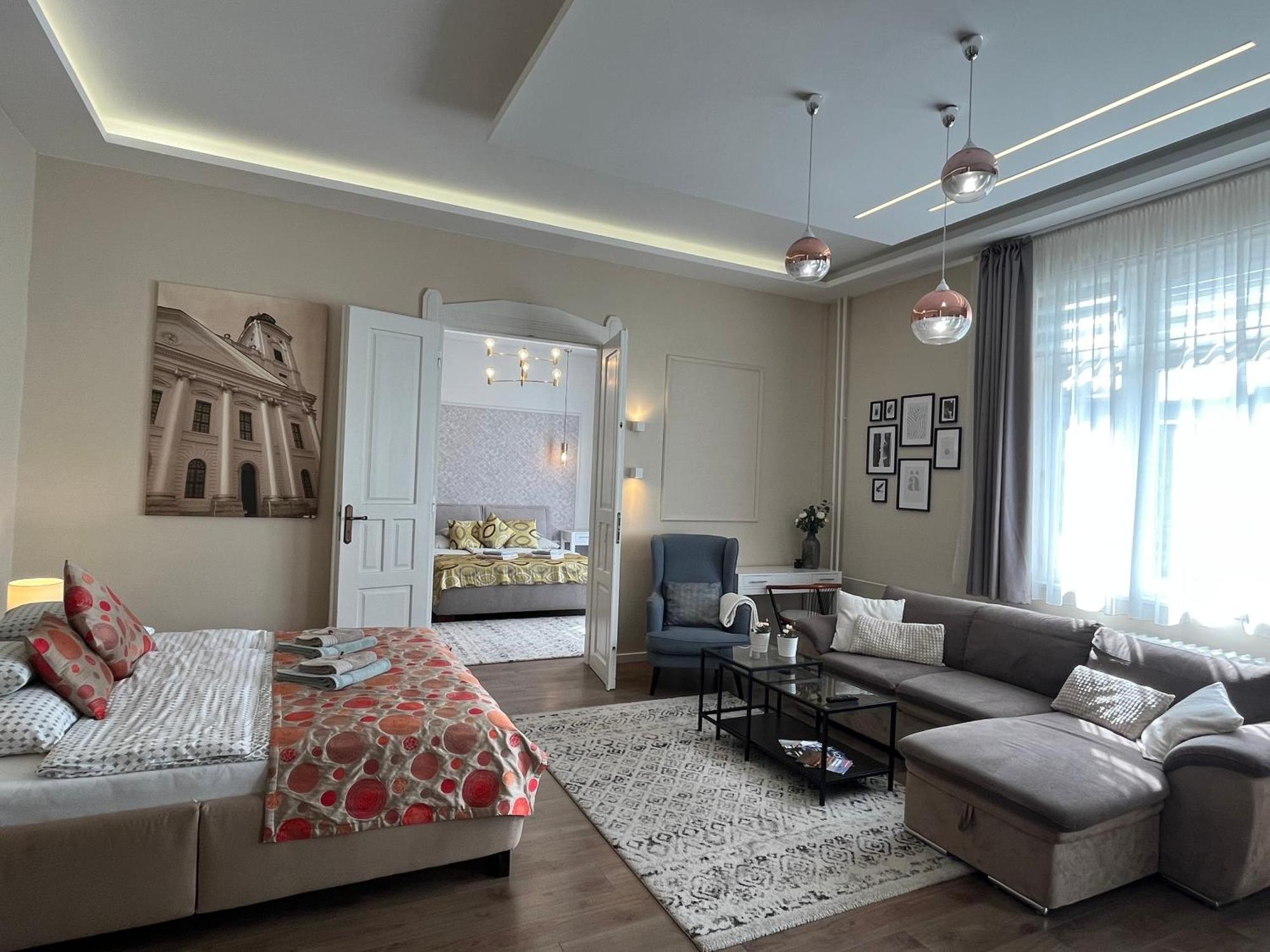 Visit Debrecen Apartman Ngoại thất bức ảnh