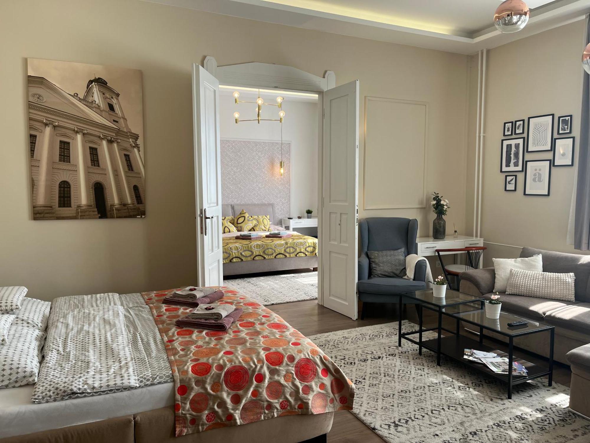 Visit Debrecen Apartman Ngoại thất bức ảnh