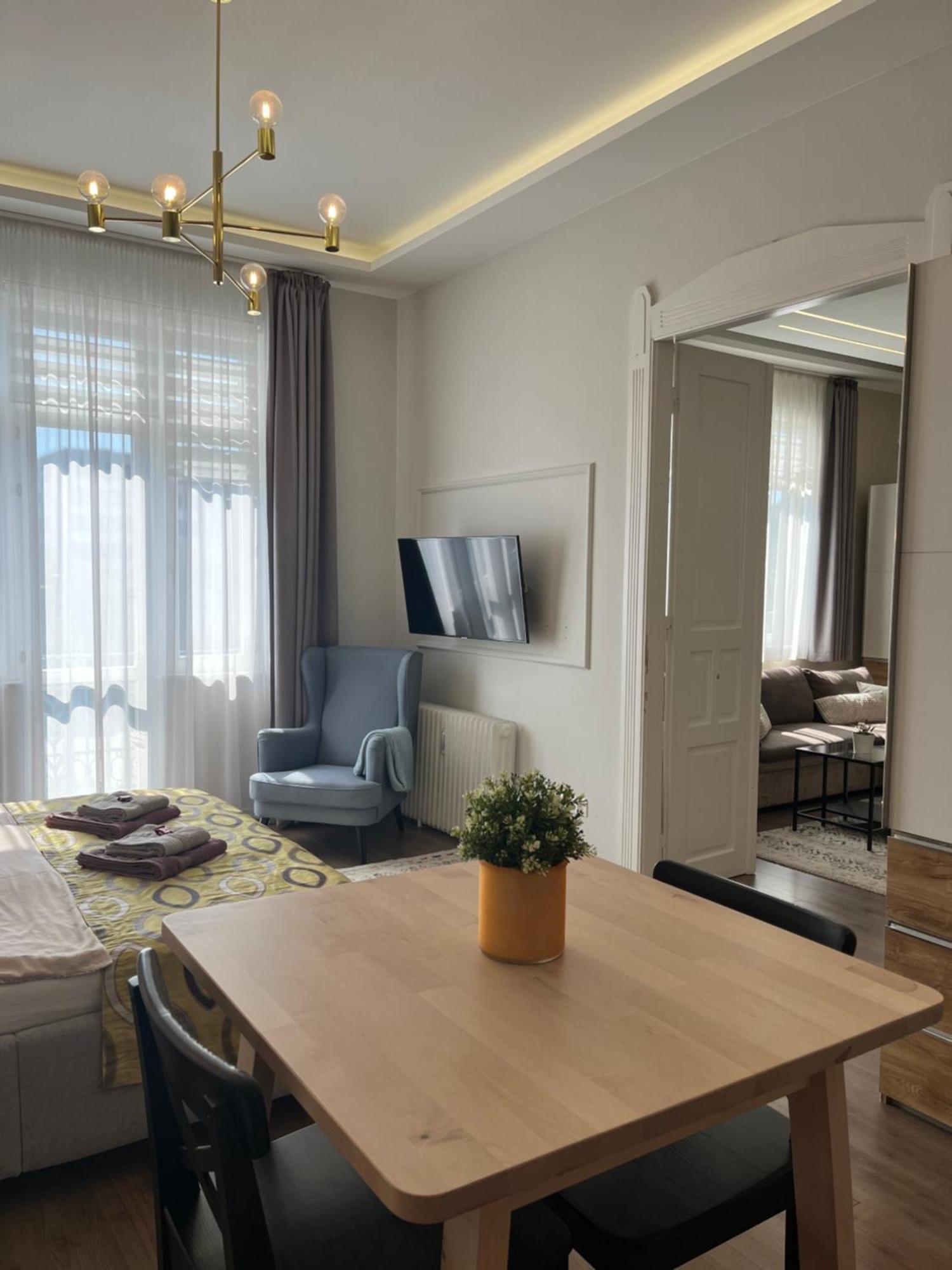 Visit Debrecen Apartman Ngoại thất bức ảnh