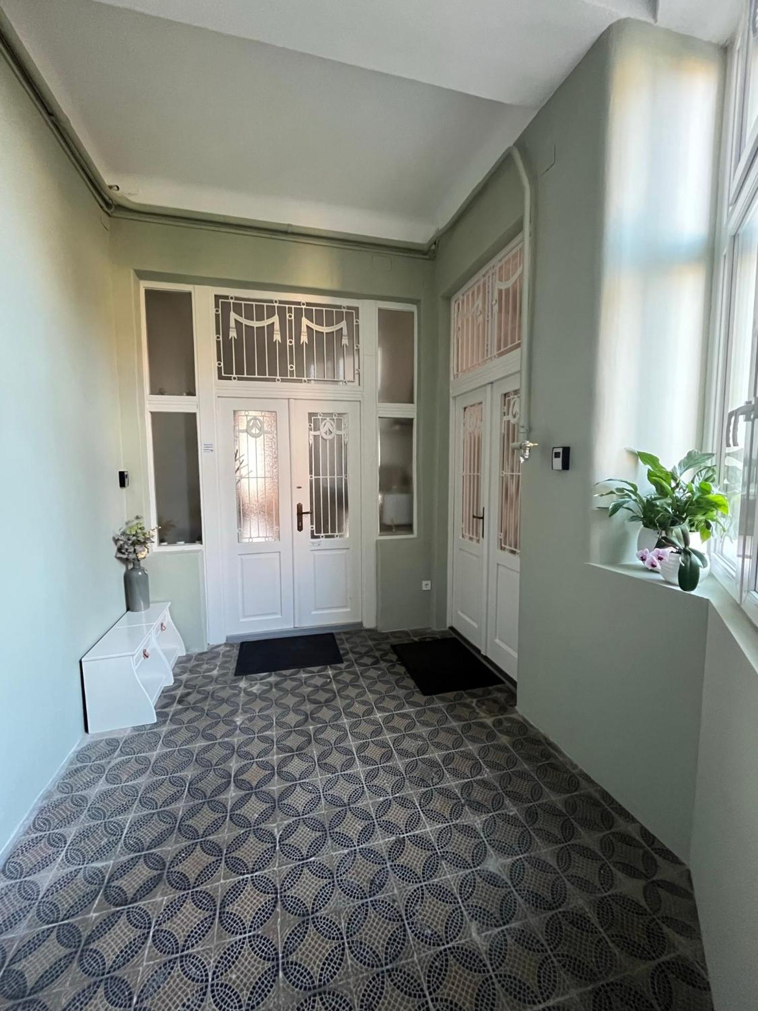 Visit Debrecen Apartman Ngoại thất bức ảnh
