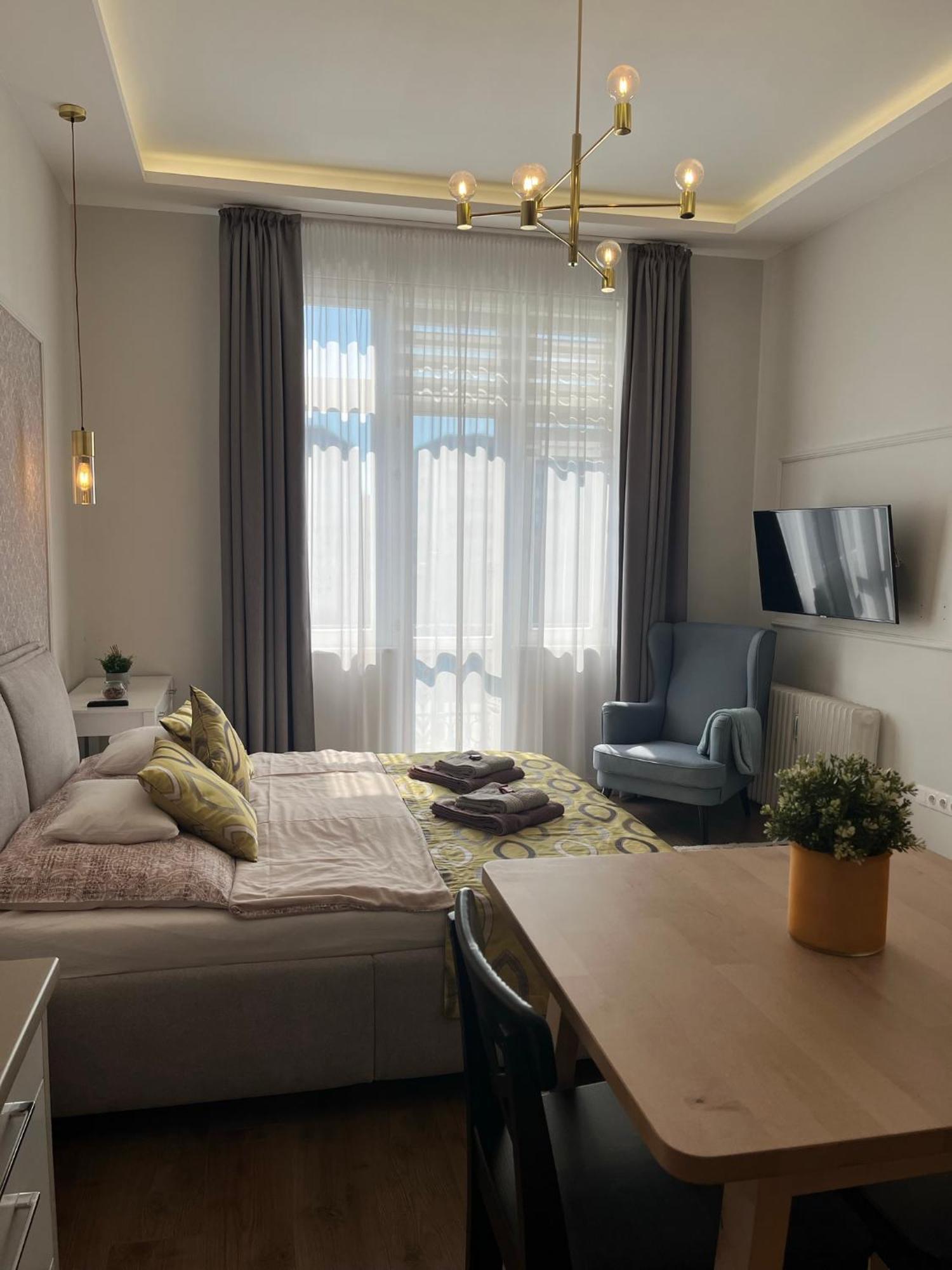 Visit Debrecen Apartman Ngoại thất bức ảnh
