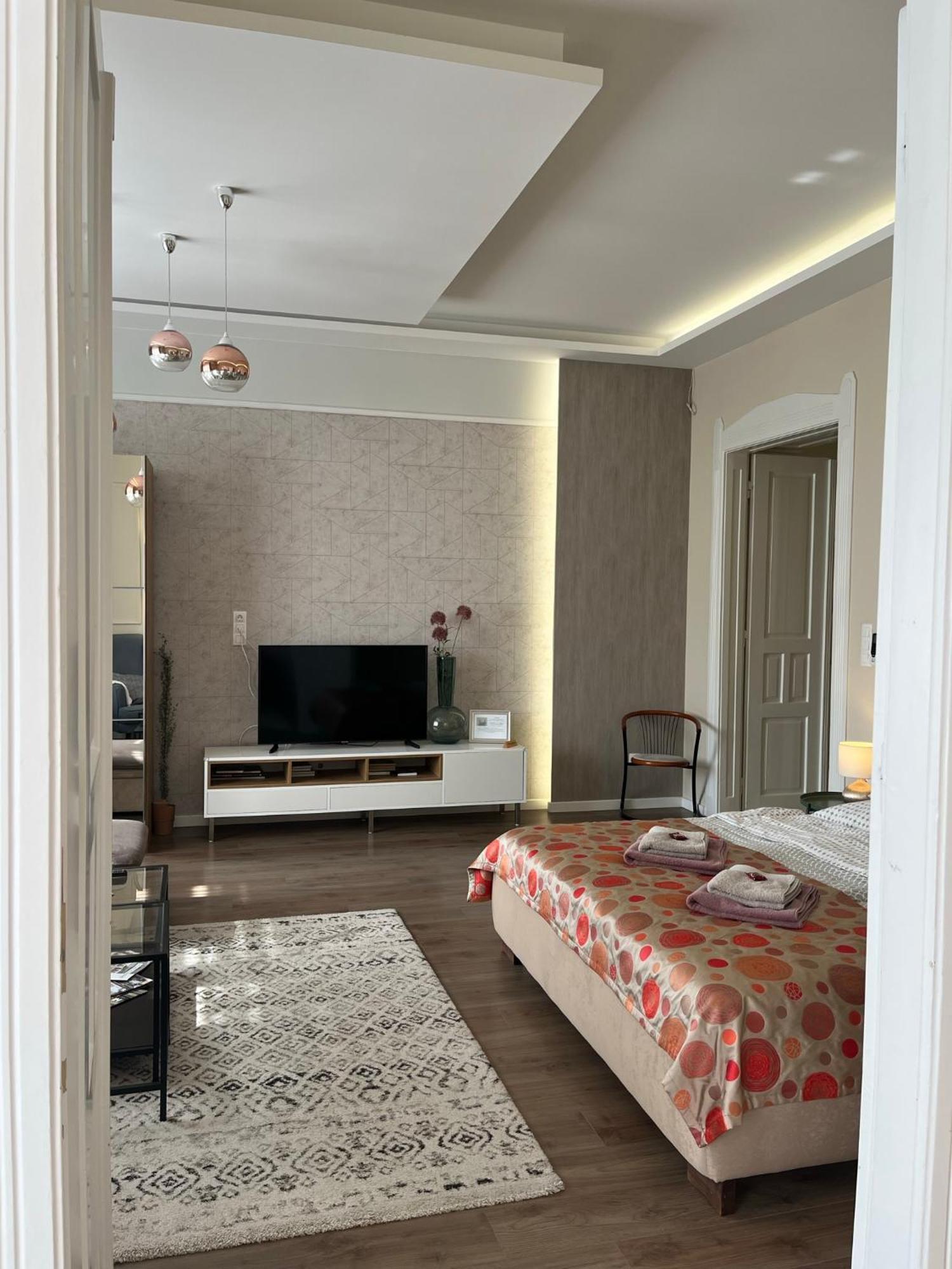 Visit Debrecen Apartman Ngoại thất bức ảnh