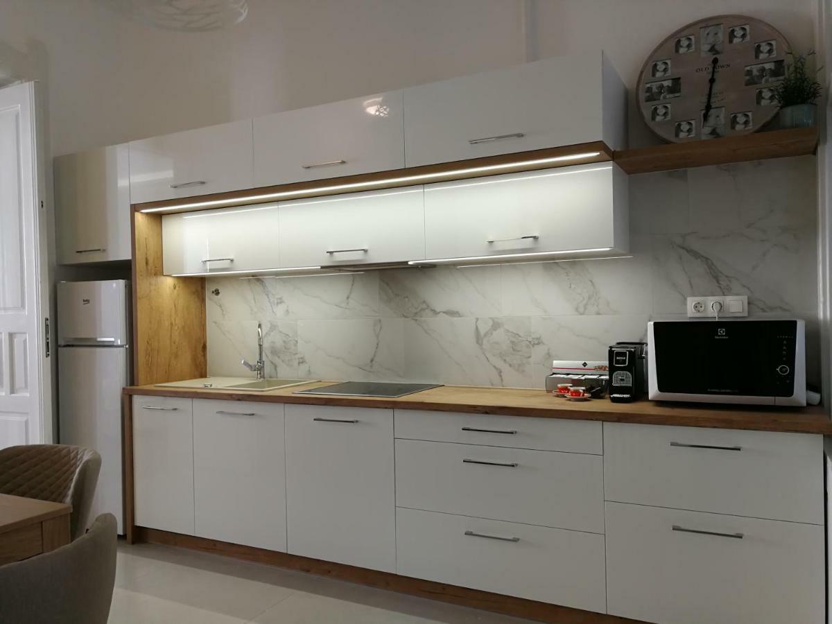 Visit Debrecen Apartman Ngoại thất bức ảnh